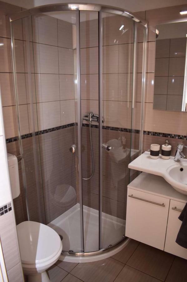 Vadszolo Apartman Balatonmáriafürdő Eksteriør bilde